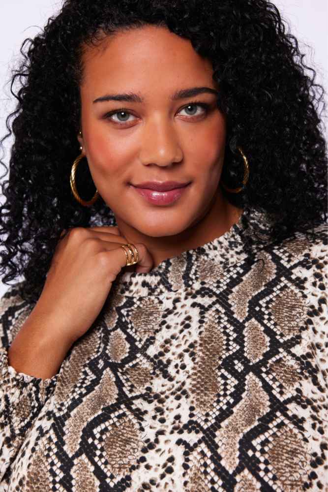 Exxcellent blouse 25WQE06 Ella Groen