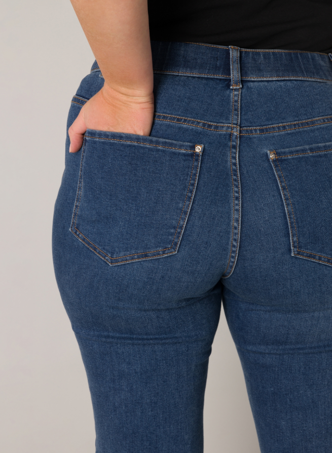 Base Level Curvy jeans Anabella 7000102 Mid Blue