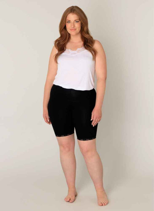Base Level Curvy korte legging / schuurbroekje 7000010 Ava Zwart