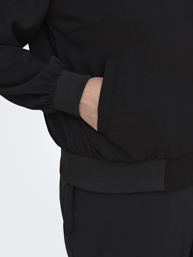 Only Carmakoma bomberjack 15326263 Zwart