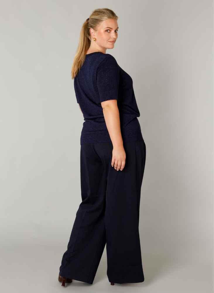 Yest Curve fijngebreide top met korte mouwen A005962 Floortje navy