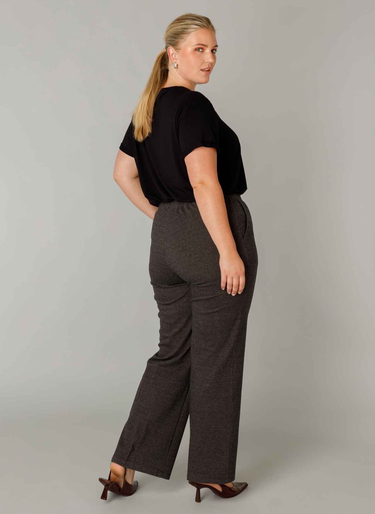Yest Curve pantalon met koordsluiting A005699 Romana navy