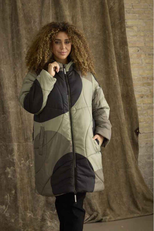 Zhenzi Tinley 200874 Army