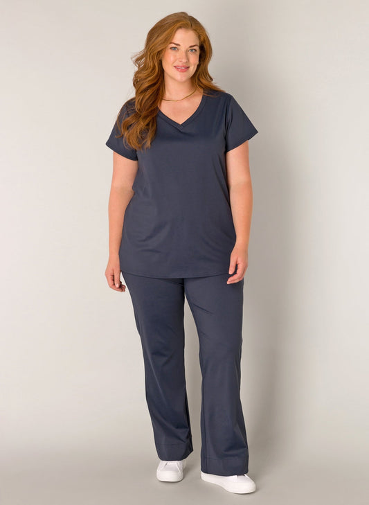 Base Level Curvy: de basics die elke curvy vrouw in haar kast moet hebben