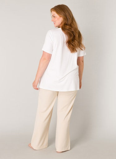 BaseLevelCurvyT-shirtmetV-halsAlba7000018Wit__3