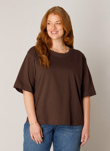 BaseLevelCurvyboxyshirtmetrondehalsNoana7000134bruin__1