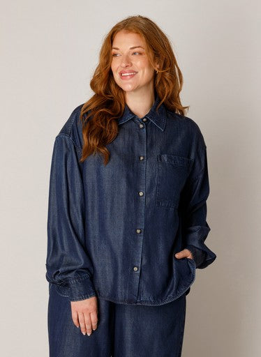 BaseLevelCurvydenimblouseBelladenim7000136MidBlue__1