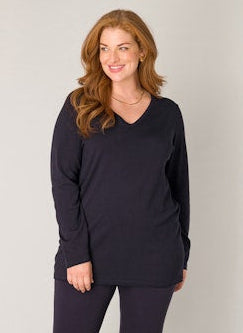 Base Level Curvy fijngebreide trui met V-hals in blauw