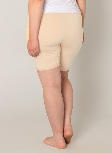 Base Level Curvy korte legging Ava in huidskleur