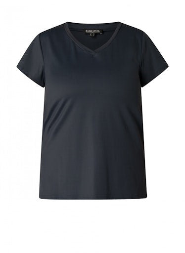 Base Level Curvy shirt van travelstof met V-hals in blauw