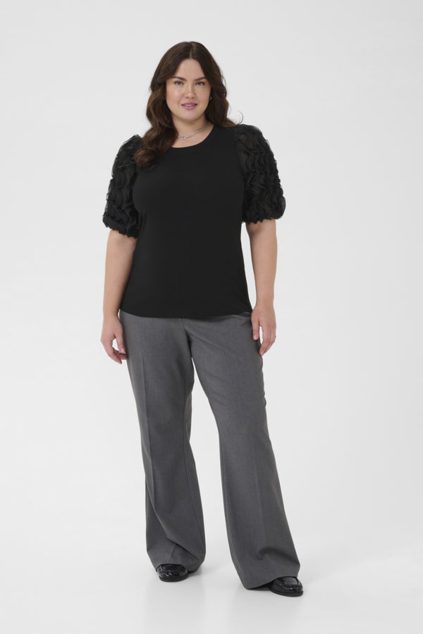 Kaffe Curve shirt met korte pofmouwen 10583840 KClucinda Zwart