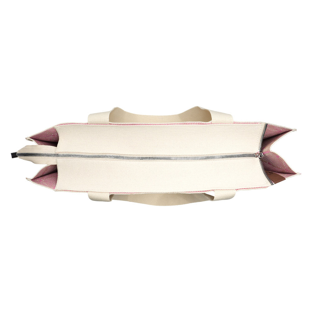 Lot83ShopperLaraLara15__2