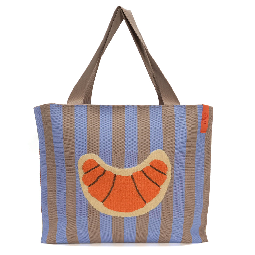 Lot83ShopperRebelLaraRebelLara11__1