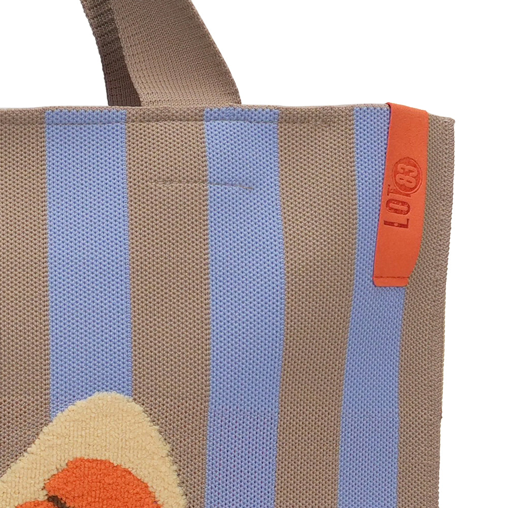 Lot83ShopperRebelLaraRebelLara11__2