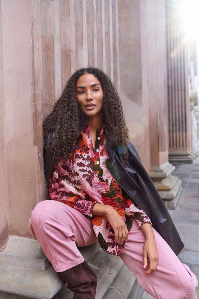 Noen blouse roze, bloemenprint