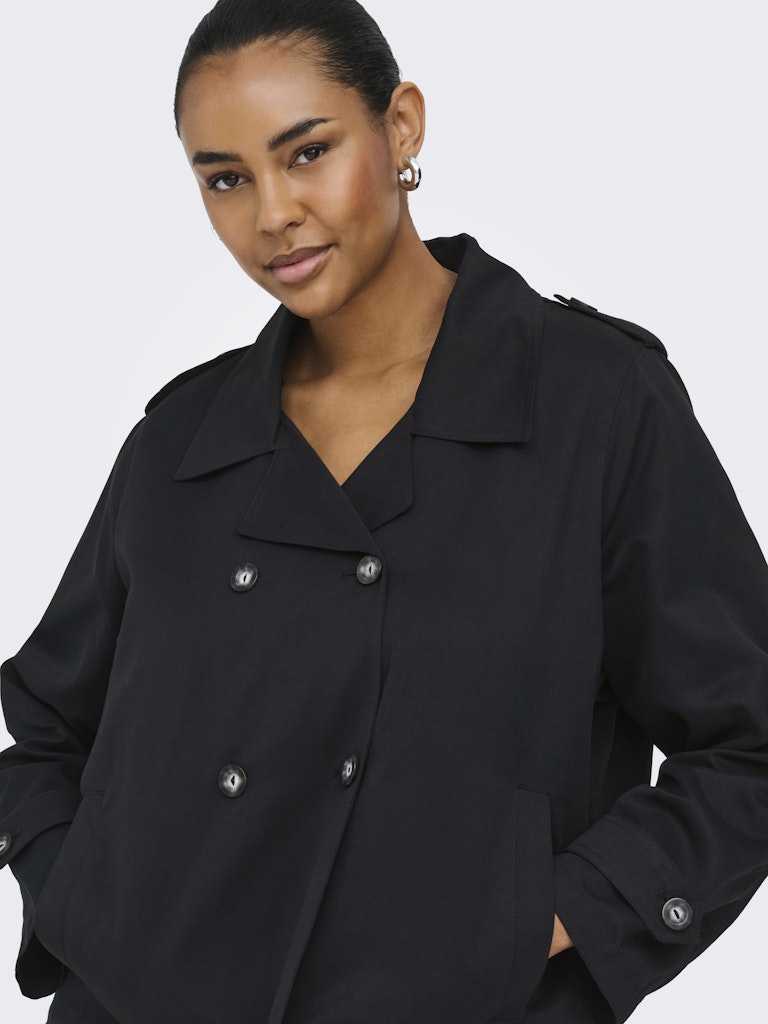 Only Carmakoma korte jas 15371832 CARHANNAH  Zwart