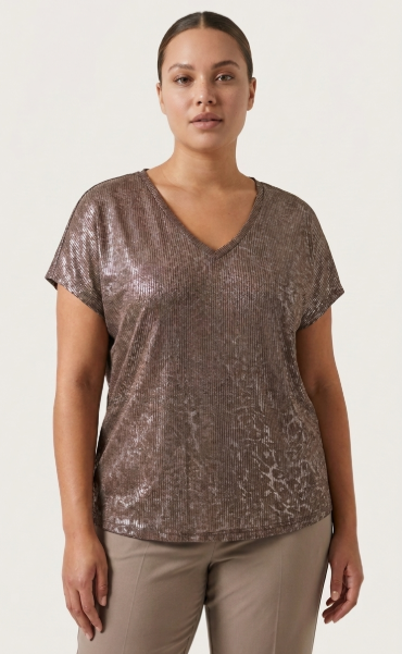 Only Carmakoma top met v-hals Coffee Bean/Metallic leo