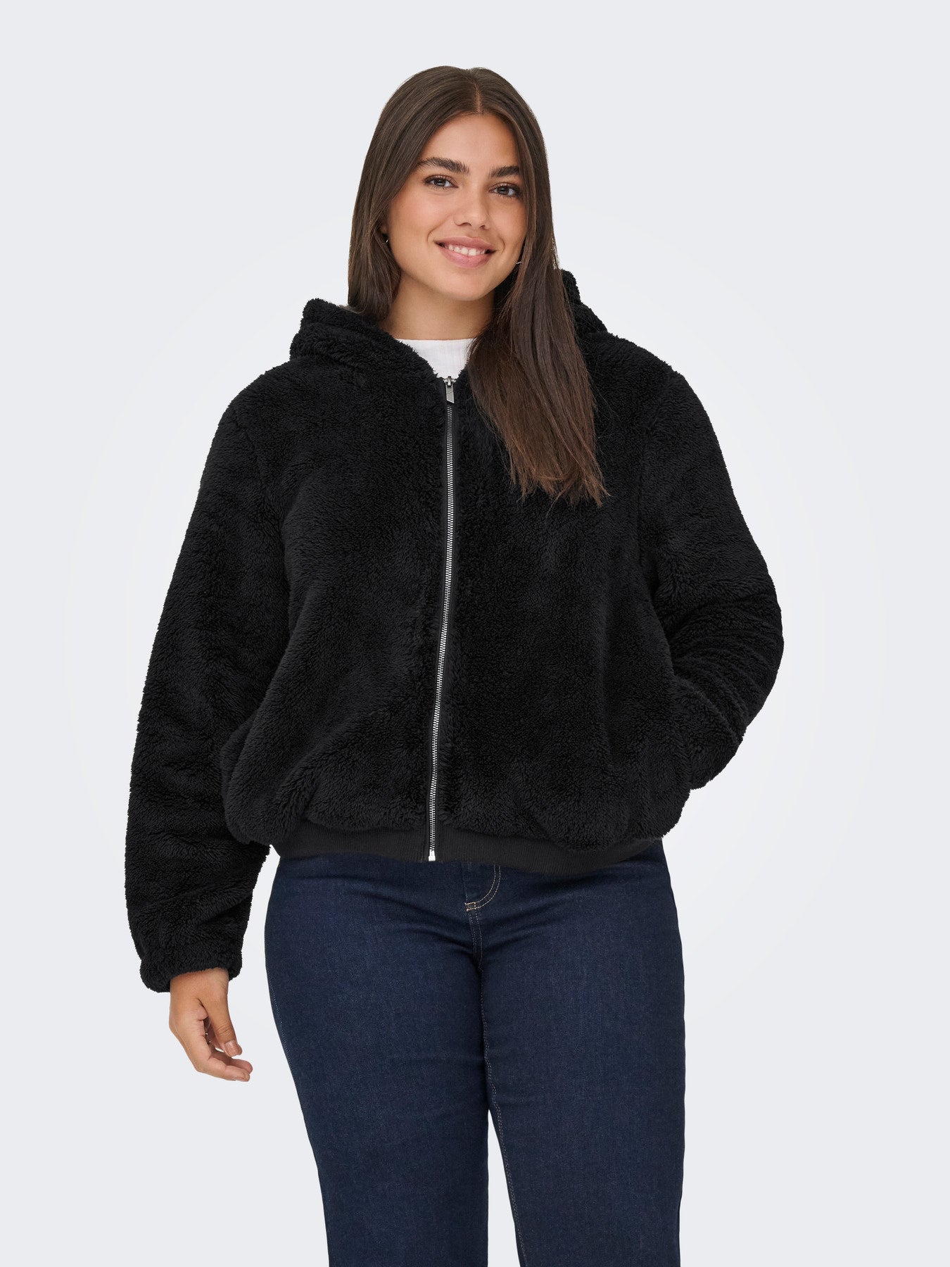 OnlyCarmakomaCARNEWANNACONTACTSHERPAJCKTOTW15305956177911Black__1
