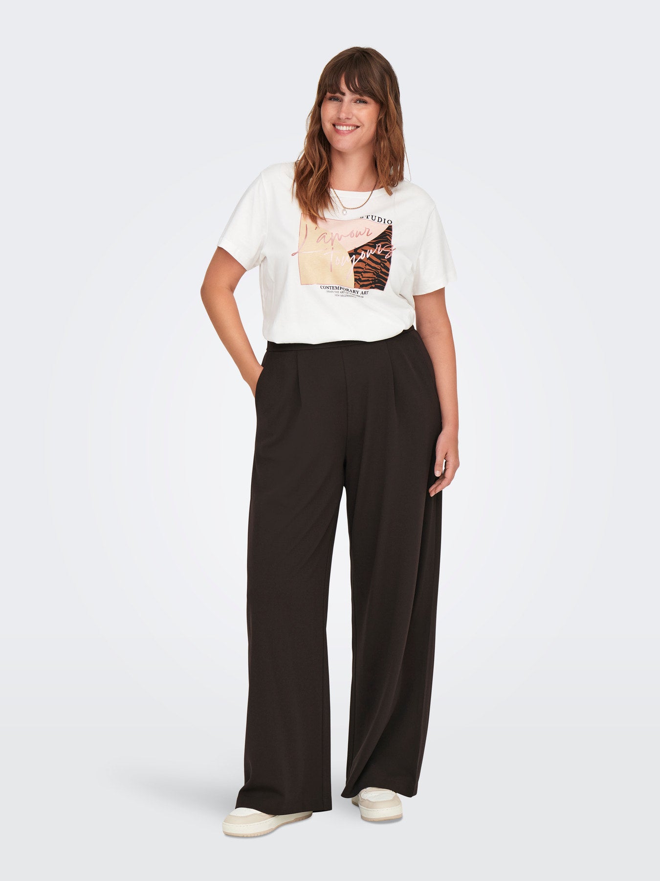 Only Carmakoma broek Black Coffee, detailfoto