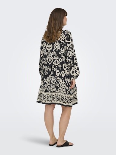 Only Carmakoma Jurk lange mouwen 15358636 Zwart