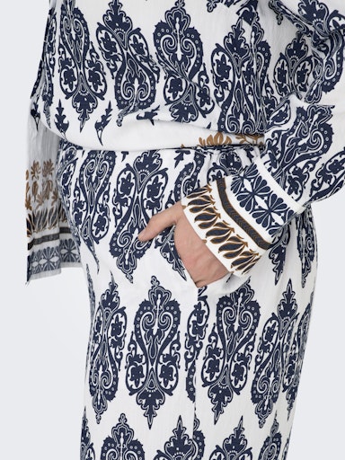 OnlyCarmakomabroekmetprint15372143CARHAVANACloudDancer__4