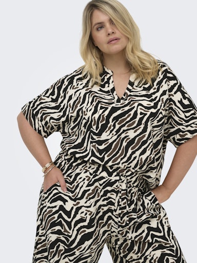 OnlyCarmakomashirtmetprint15375764CARELITEZwart__1