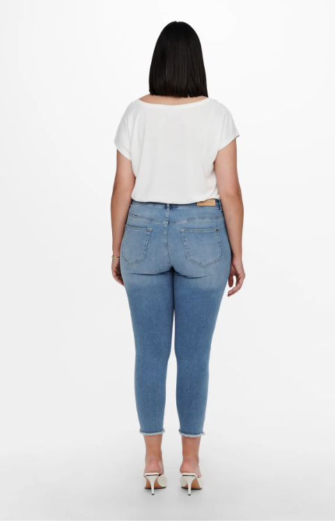 Only Carmakoma skinny jeans lichtblauw, detailfoto