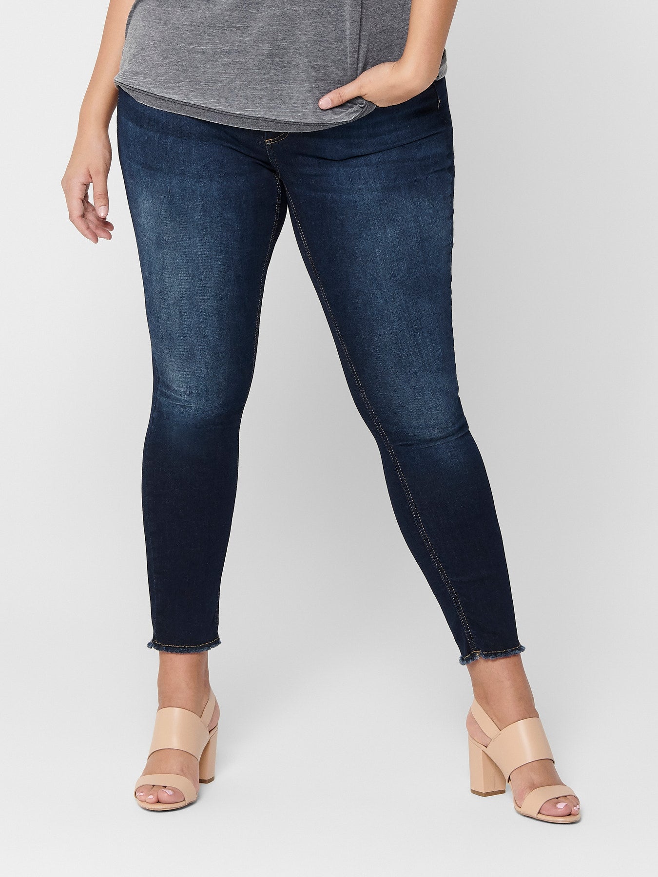 Only Carmakoma skinny jeans dark blue denim
