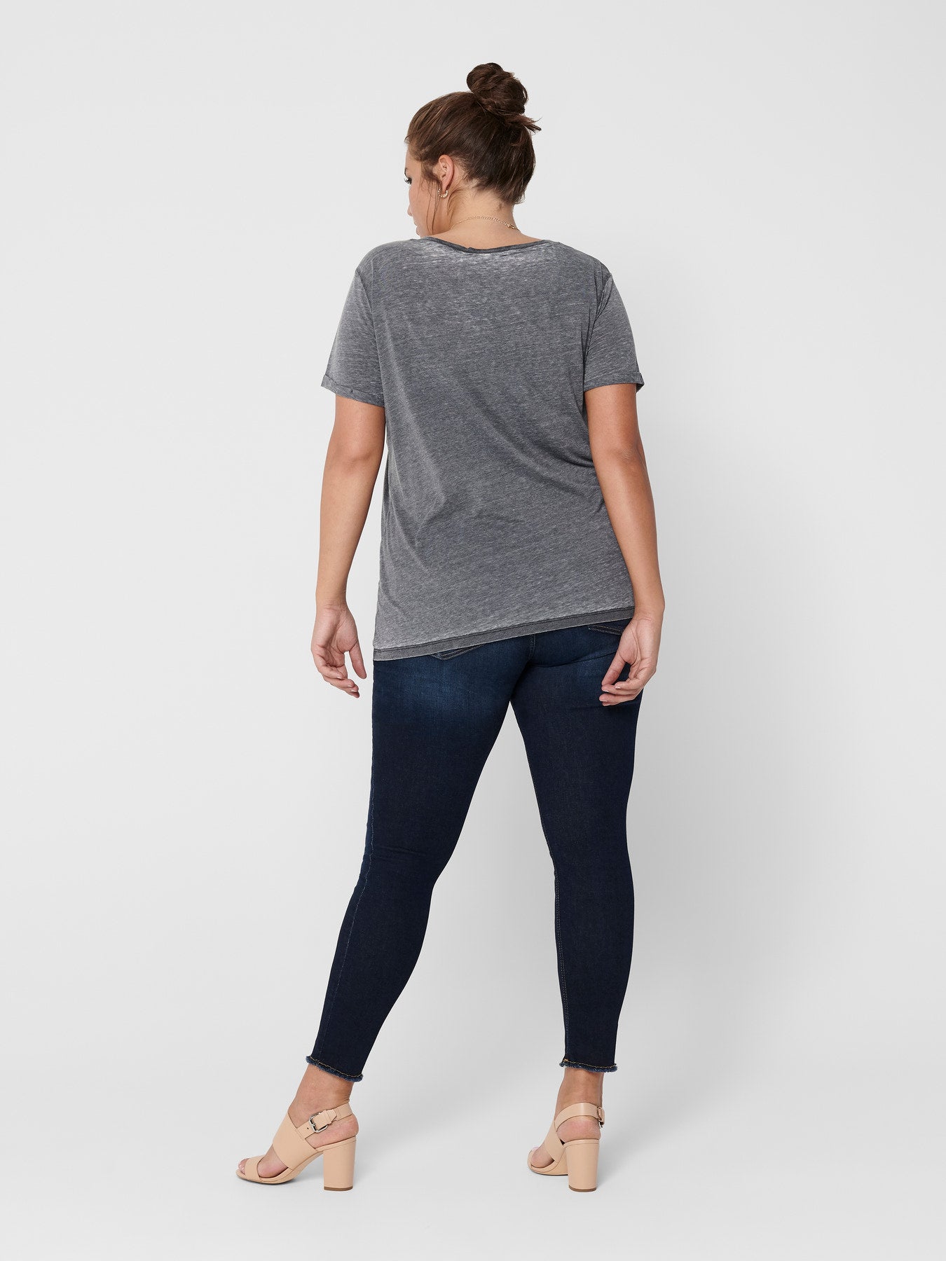 Only Carmakoma skinny jeans dark blue denim, detailfoto
