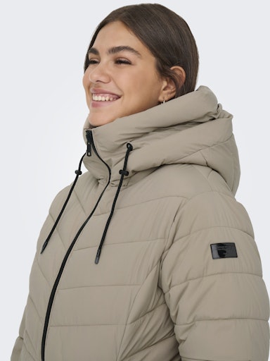 Only Carmakoma winterjas 15354594 CARJULIET Beige