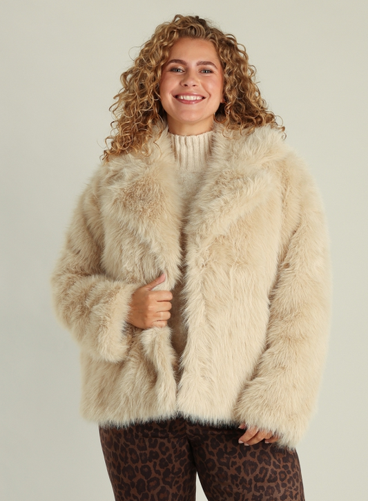 Yest Curve korte jas van imitatiebont A005979 Antonia  Beige