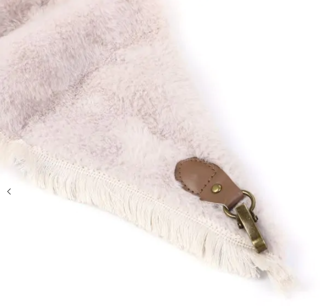 Sunset sjaal driehoekig met gesp sh70271 wit