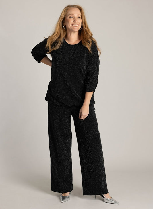 YestCurve8721291289029A005938NadecheZwart__1