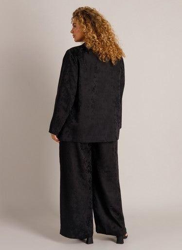 Yest Curve blazer zwart, detailfoto