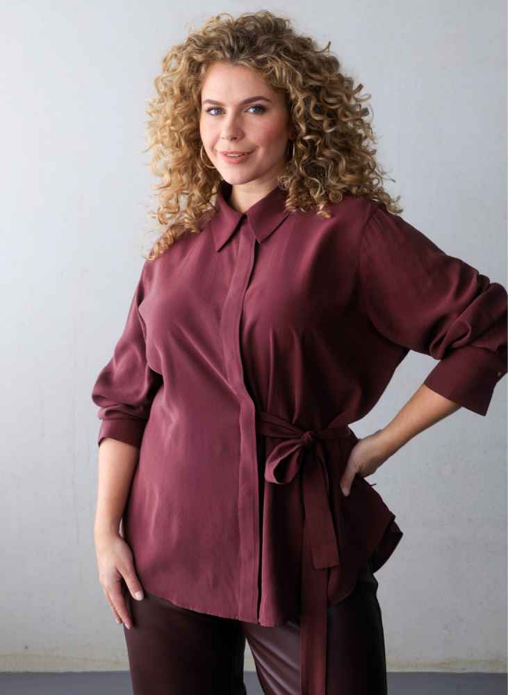 Yest Curve blouse A005783 Giselle Bordeaux