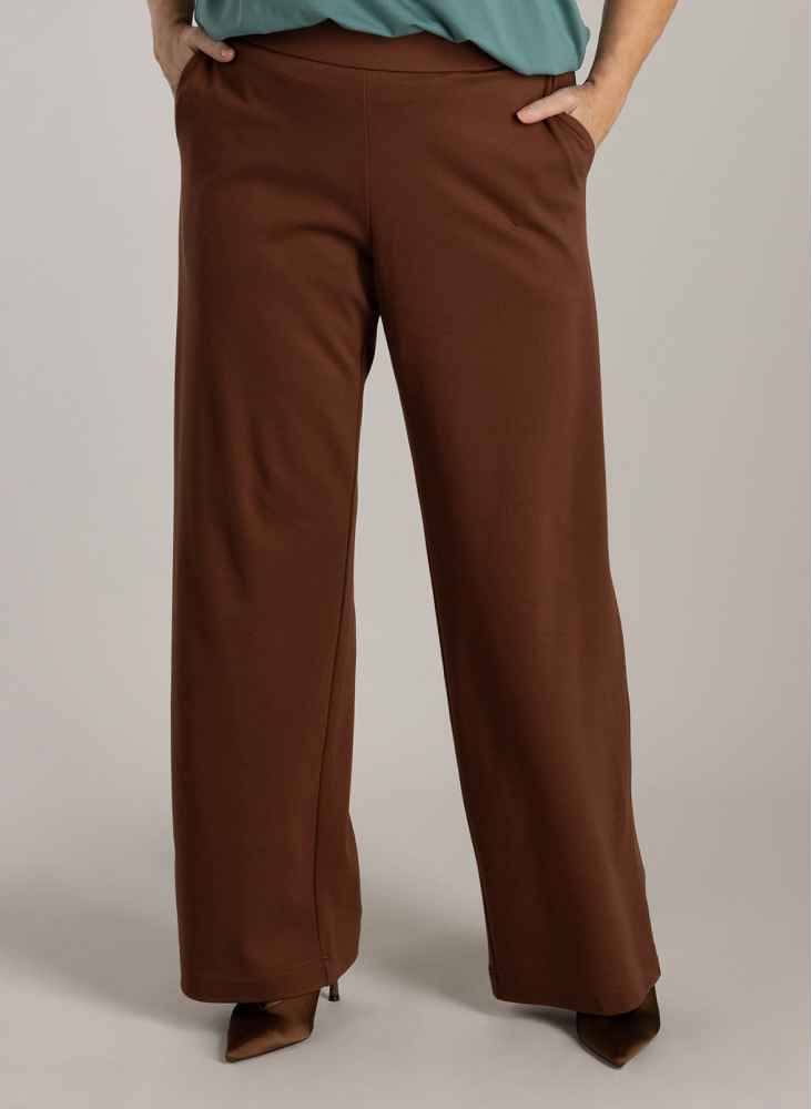 YestCurvebroekA005946Nadeche32_Cognac__1