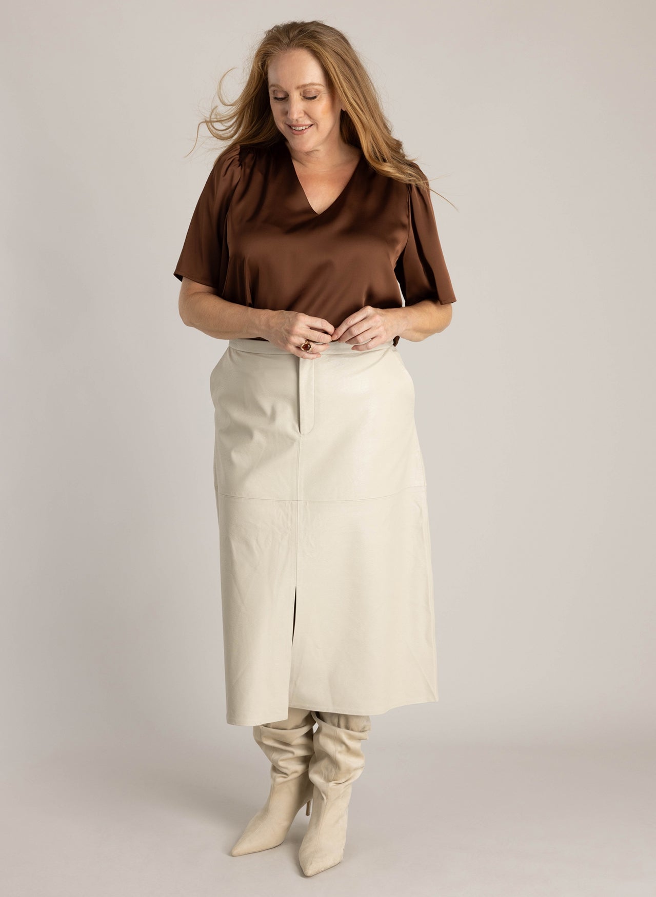 Yest Curve shirt A005885 Tjitske bruin