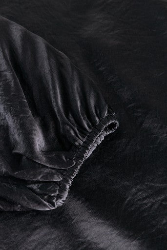 Yest Curve blouse zwart, detailfoto
