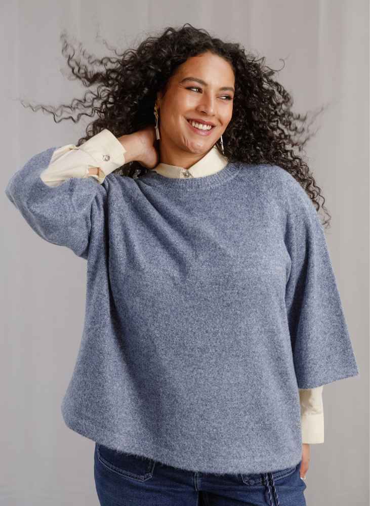 YestCurvetruiVanjaA006727Blauw__1